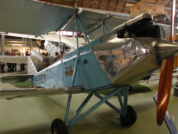 Avro Avian 594 IIIA - G-EBZM